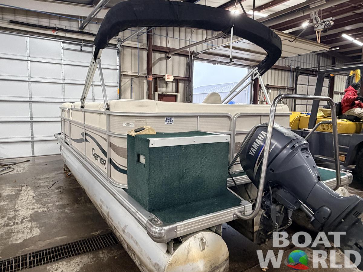 Used 2004 Premier 210 SunSation & 60HP Yamaha 4Stroke - $12,995