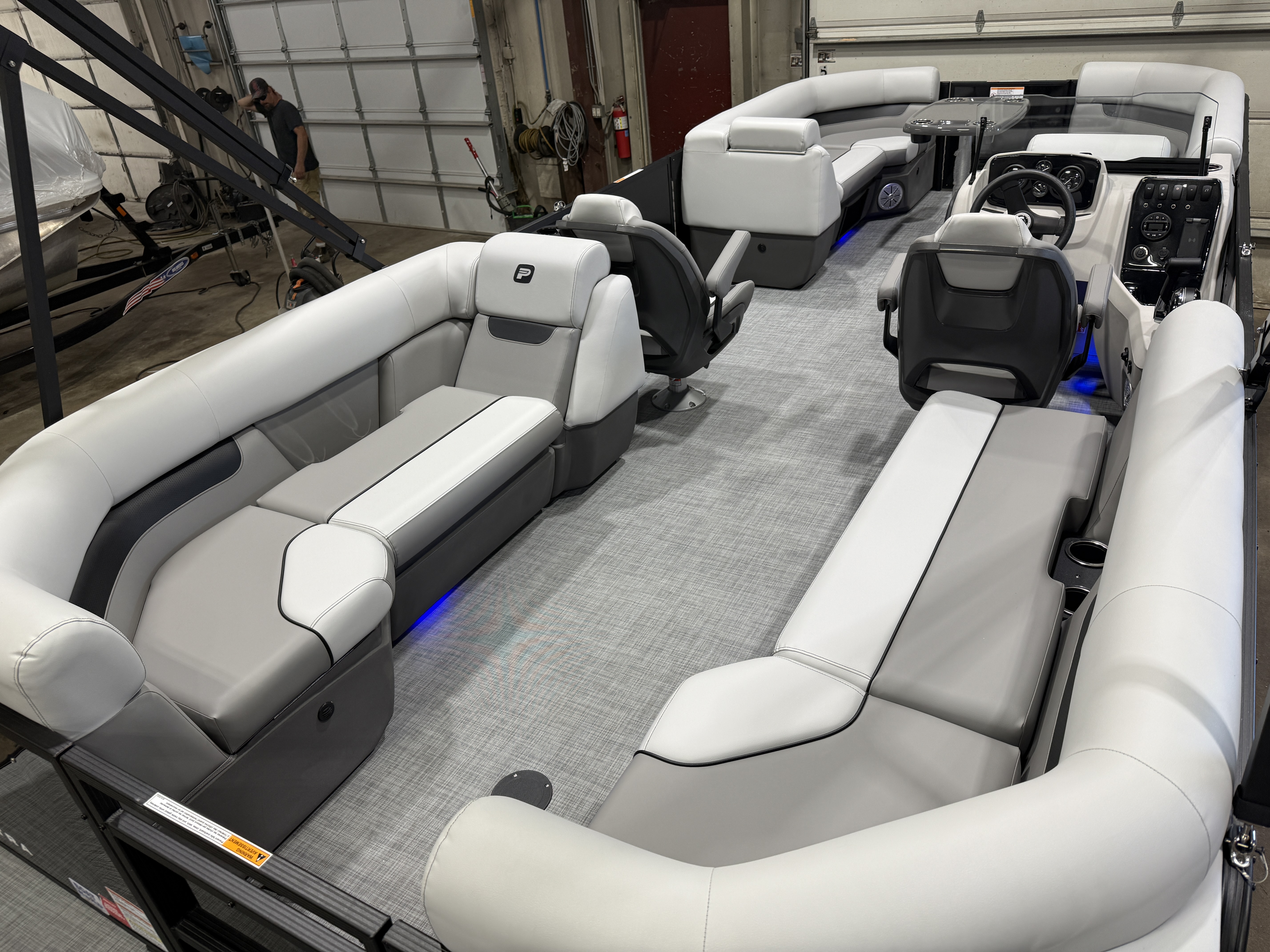 2027 Princecraft Vectra 21 Quad Lounge Pontoon $36995
