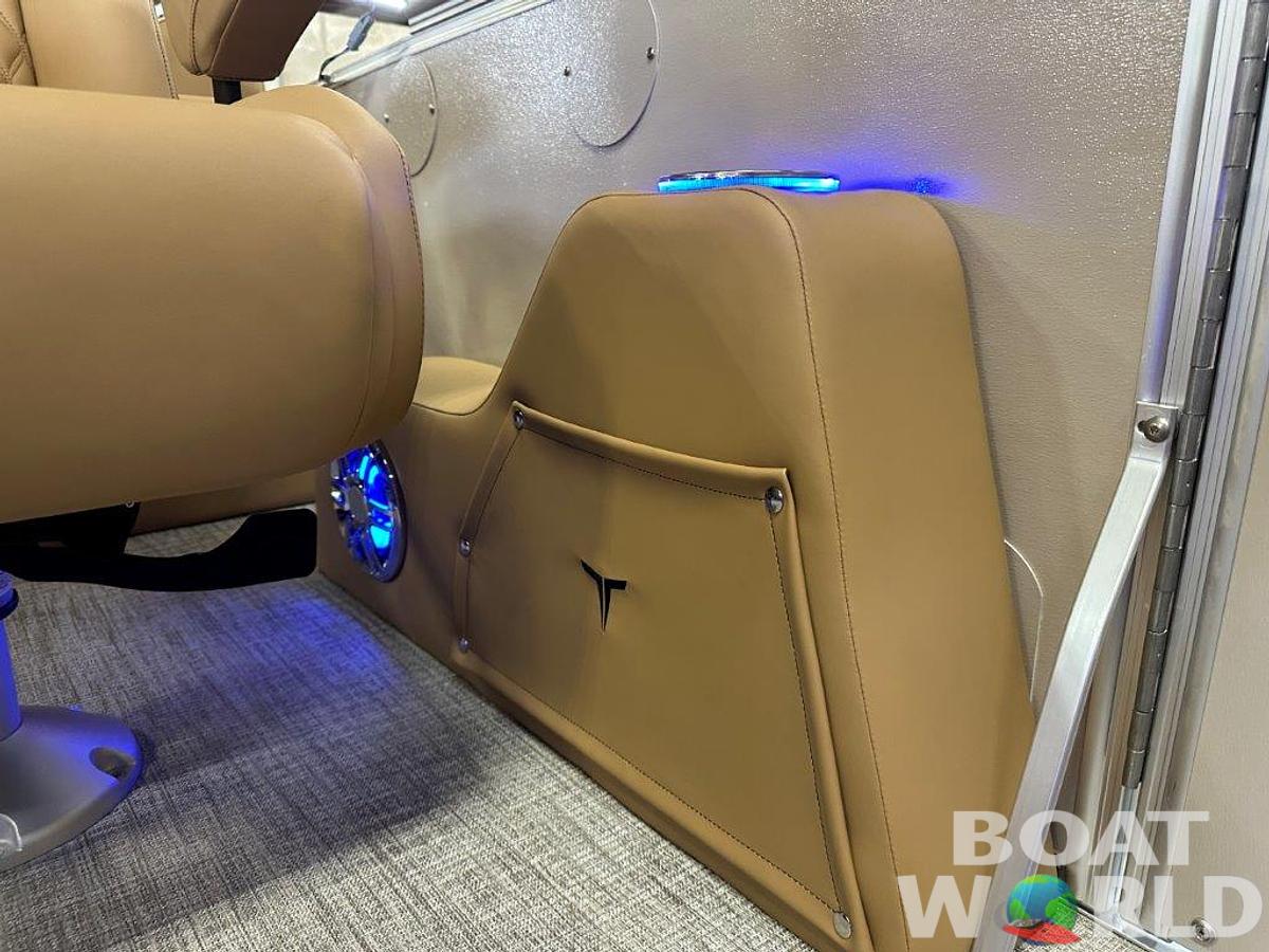 2025 Tahoe Pontoons Cascade 2385 Quad Lounge Shift SS & Honda 4-Stroke EFI