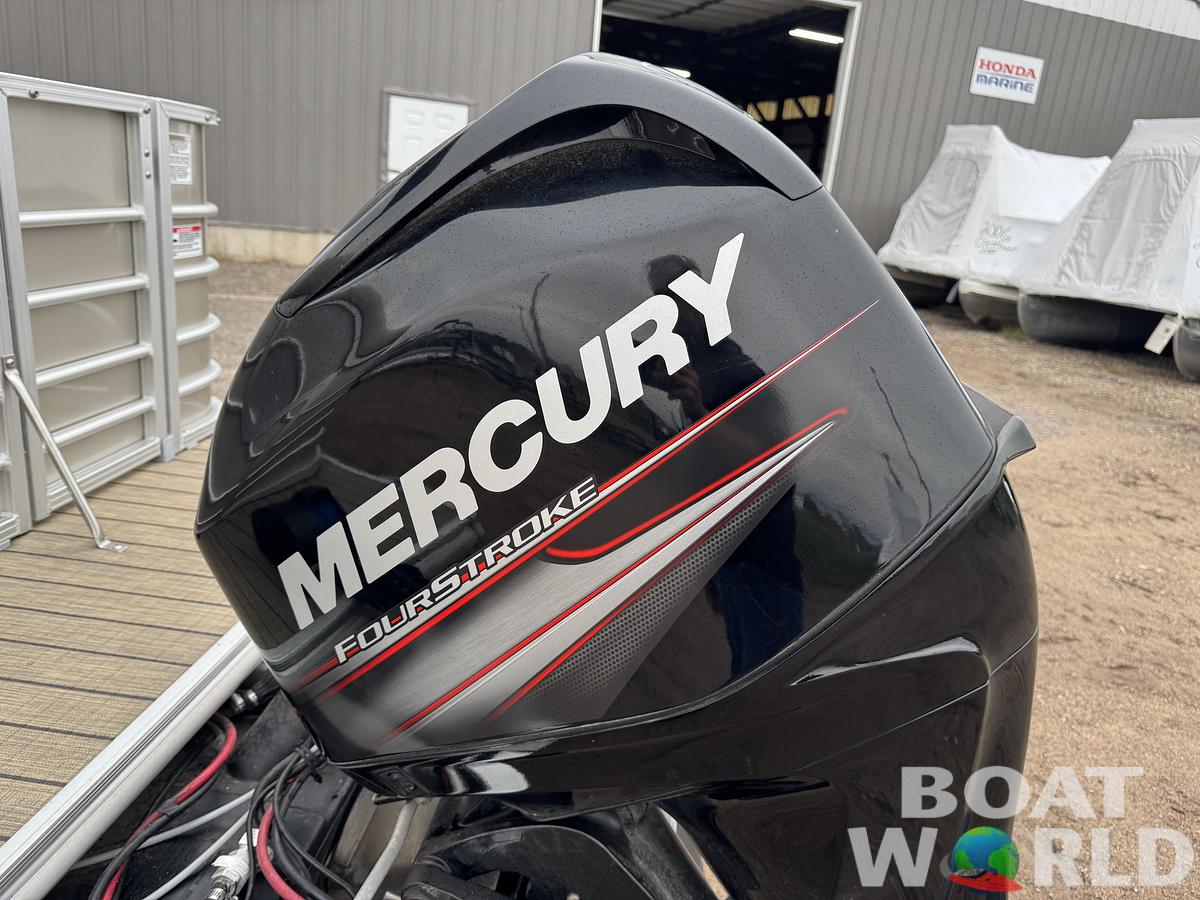 Used 2018 Sylvan Mirage 820 Cruise