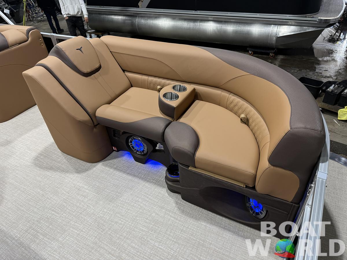 2027 Tahoe LTZ 2385 VRB SE Swingback Pontoon $41995