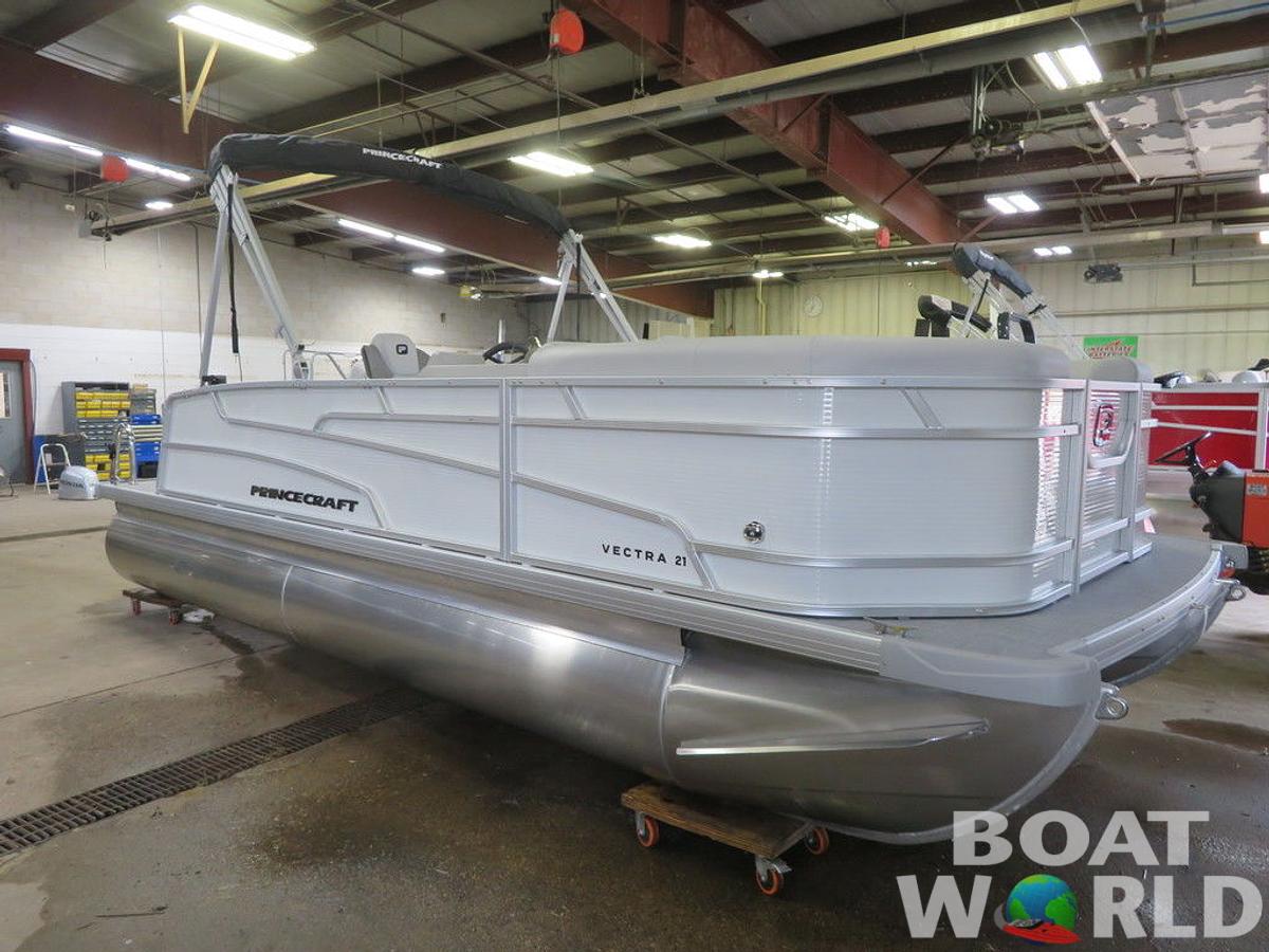 2025 Princecraft Vectra 21 RL Swingback SS Pontoon & Mercury 4-Stroke EFI