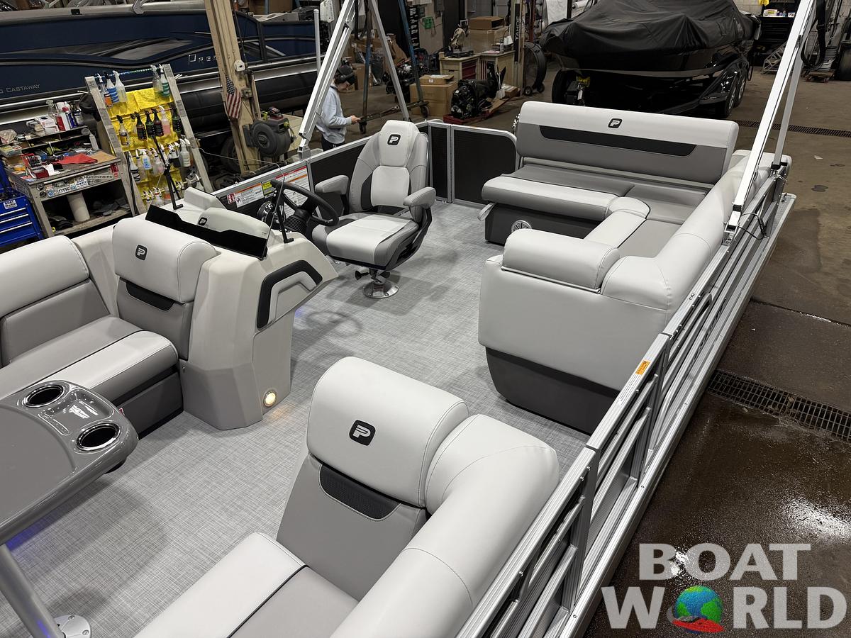 2026 Princecraft Vectra 23 RL Lounge Swingback Tritoon 