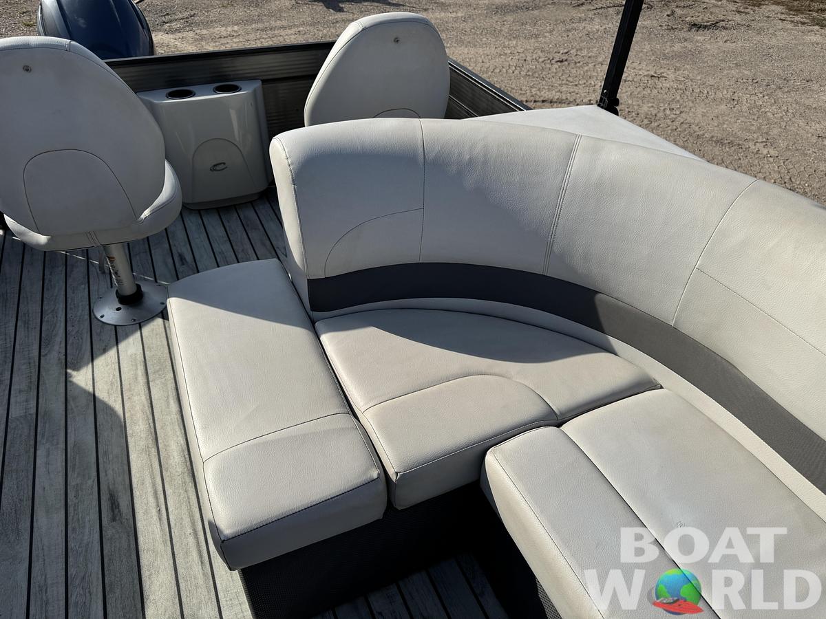 Used 2017 Crest  200 Pontoon with 115HP Yamaha Fourstroke EFI