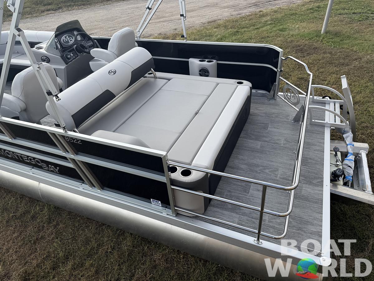 2026 Montego Bay 8522 Swingback Deluxe Pontoon