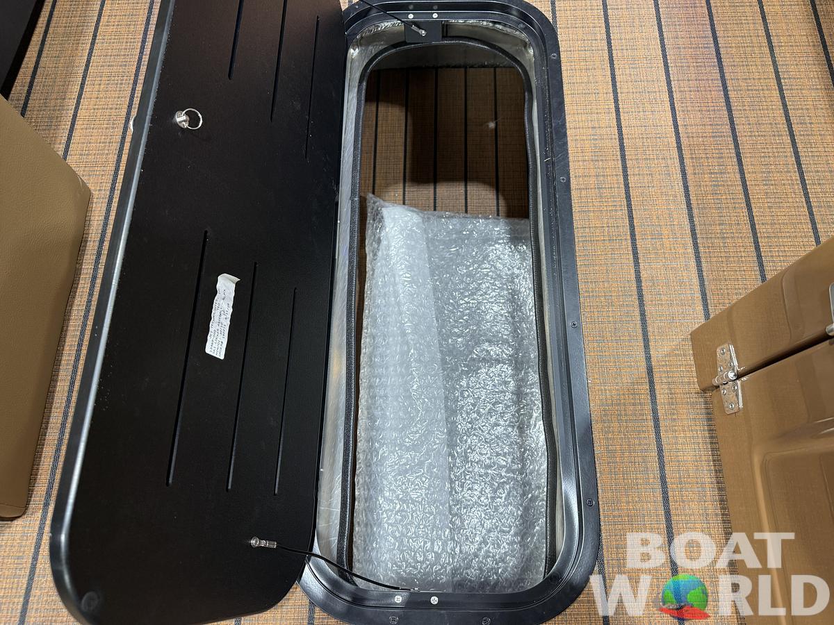 2027 Bentley 300hp Swingback Legacy 243 Tritoon $69995
