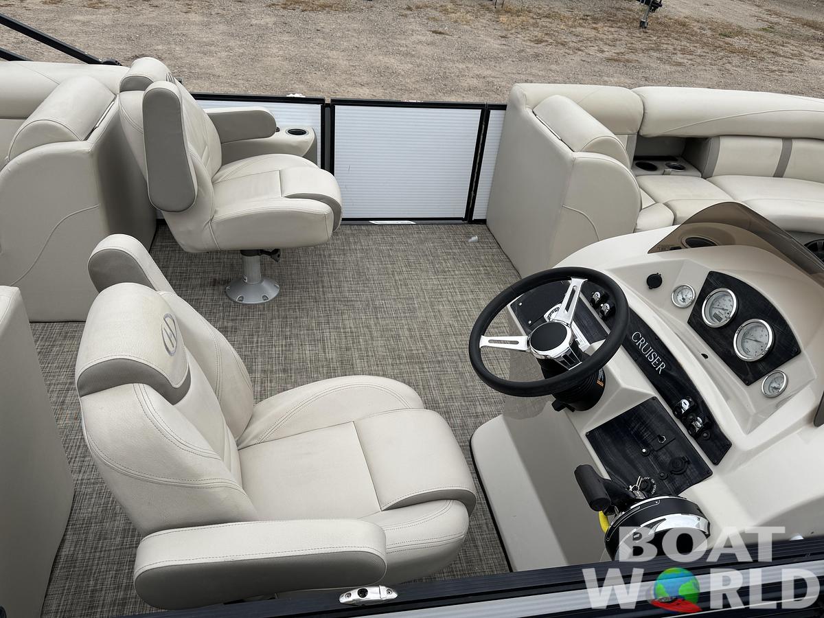 Used 2018 Harris Cruiser 220 Tritoon Pontoon