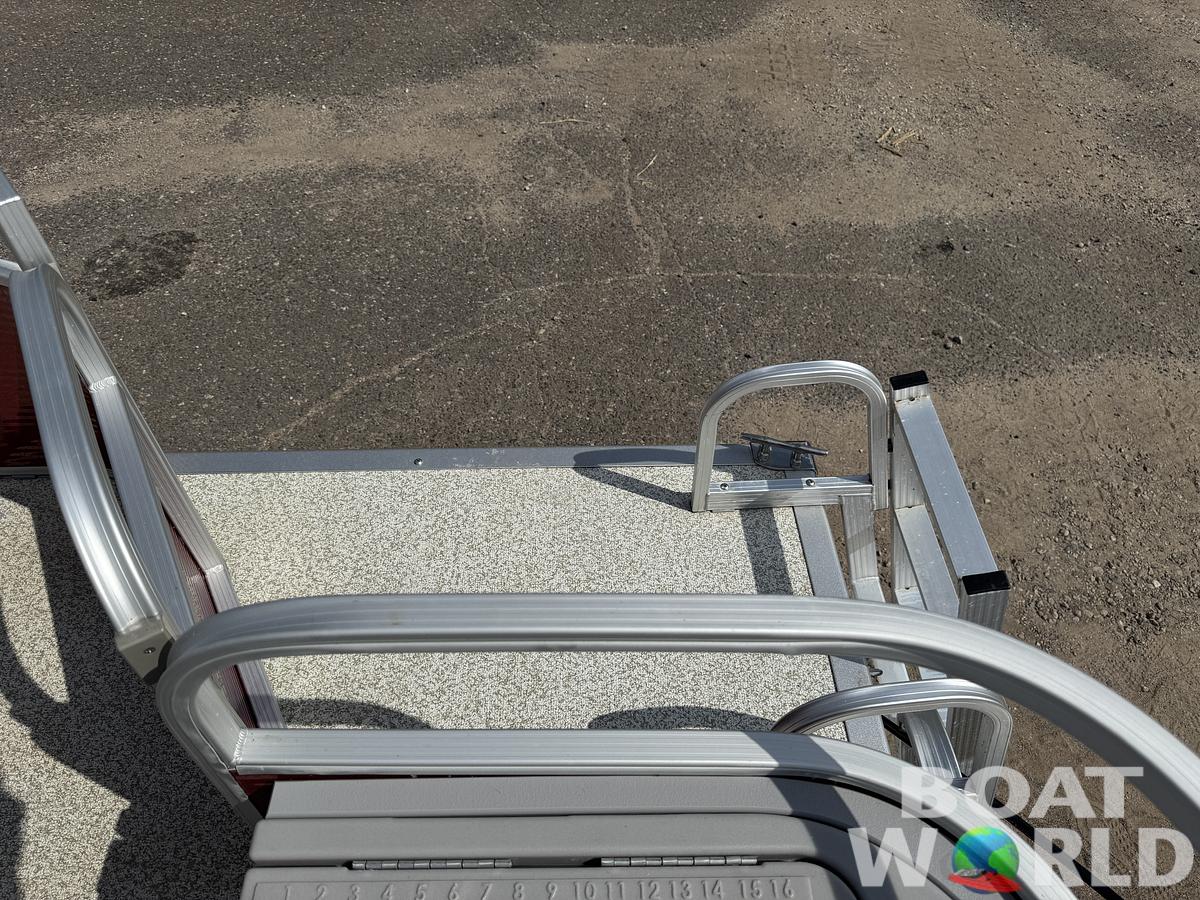 Used 2020 Bennington 188 SFV Pontoon