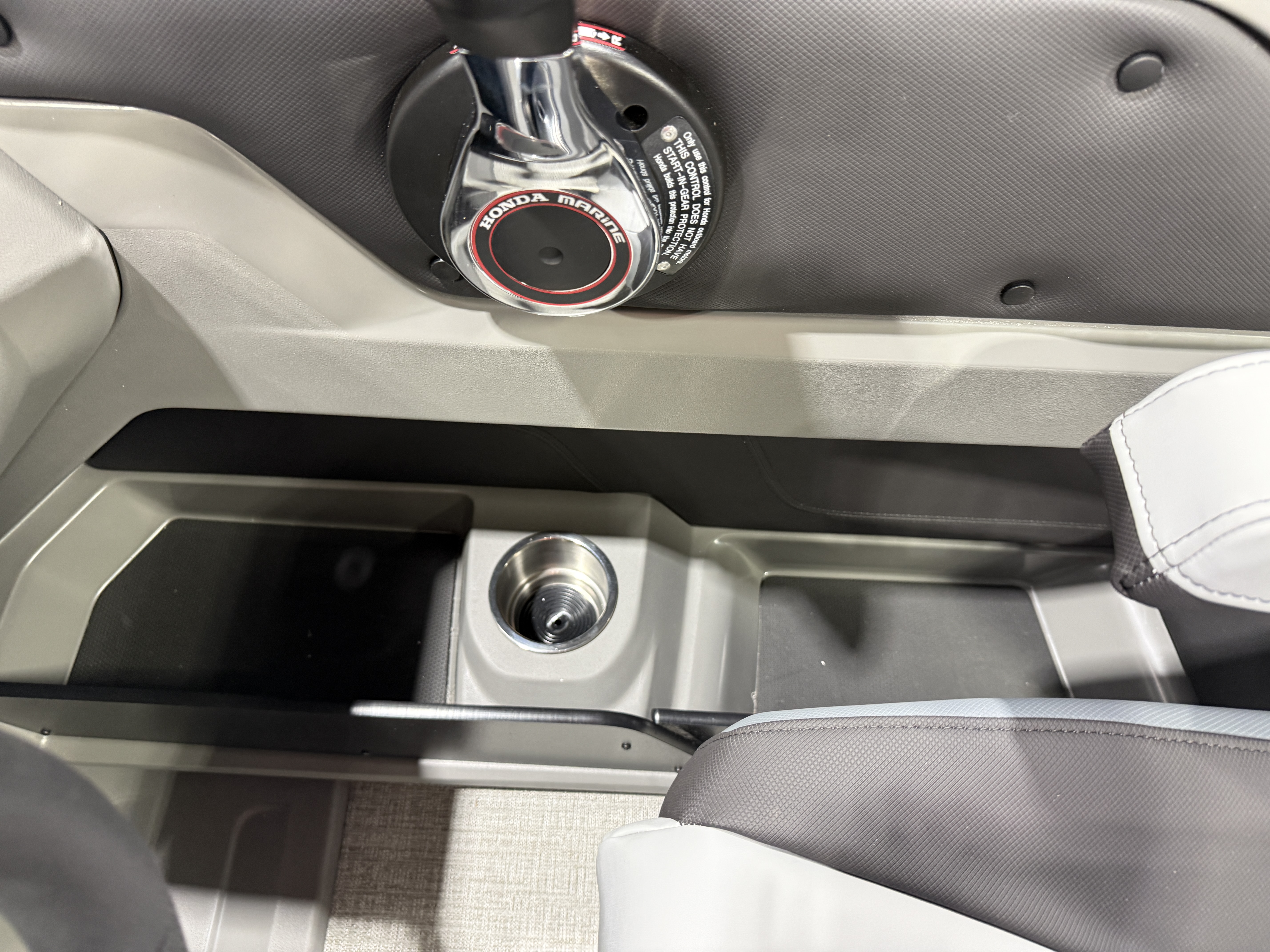2027 Tahoe LTZ 2385 VRB SE Swingback Pontoon $42995
