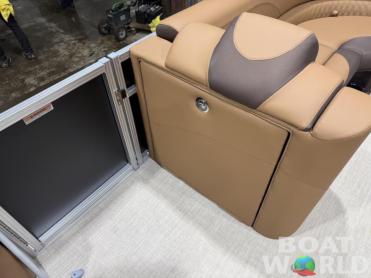 2027 Tahoe LTZ 2385 Quad Lounge Shift SS Tritoon & 4-Stroke Outboard $55995