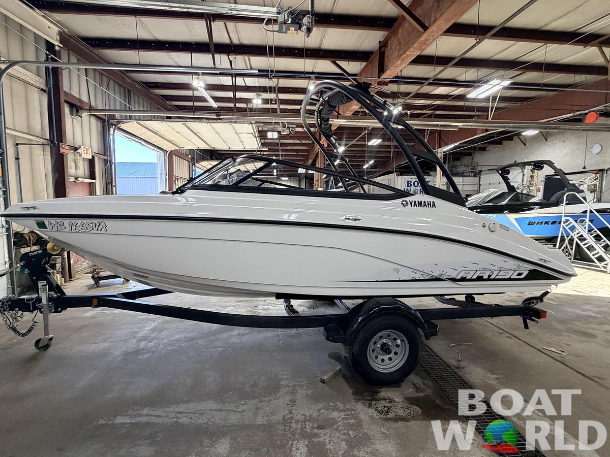 Used 2023 Yamaha AR 190