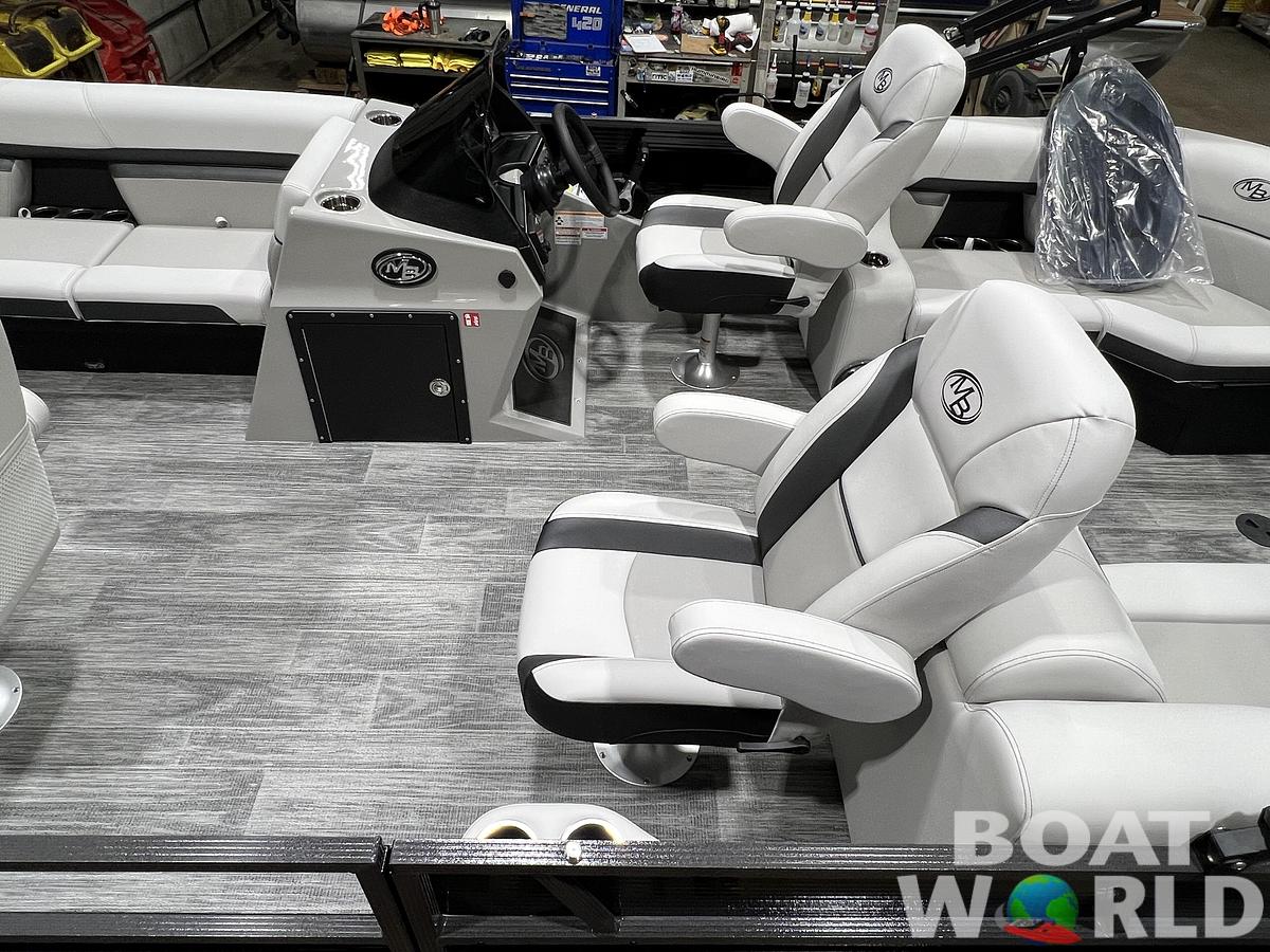 2026 Montego Bay 8522 BR DL Quad Lounger & Honda 4-Stroke $39995