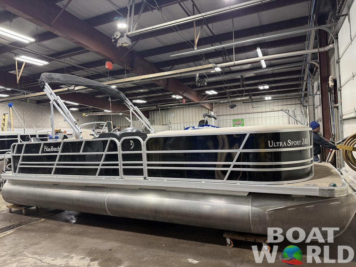 Used 2015 Palm Beach Ultra 240 Cruise & 115HP