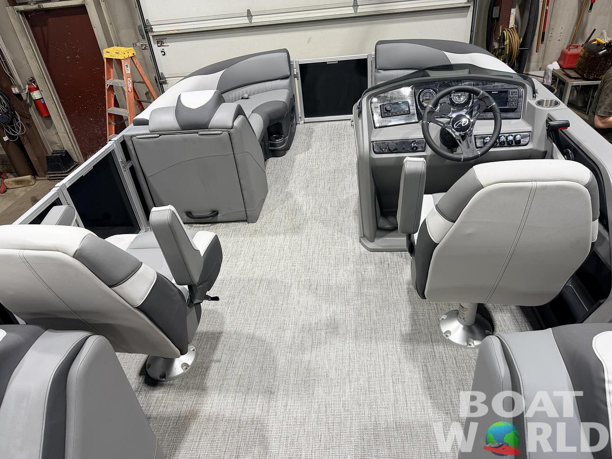 Used 2023 Avalon LSZ 2385 Quad Lounge Pontoon & 115HP Yamaha -$35,995