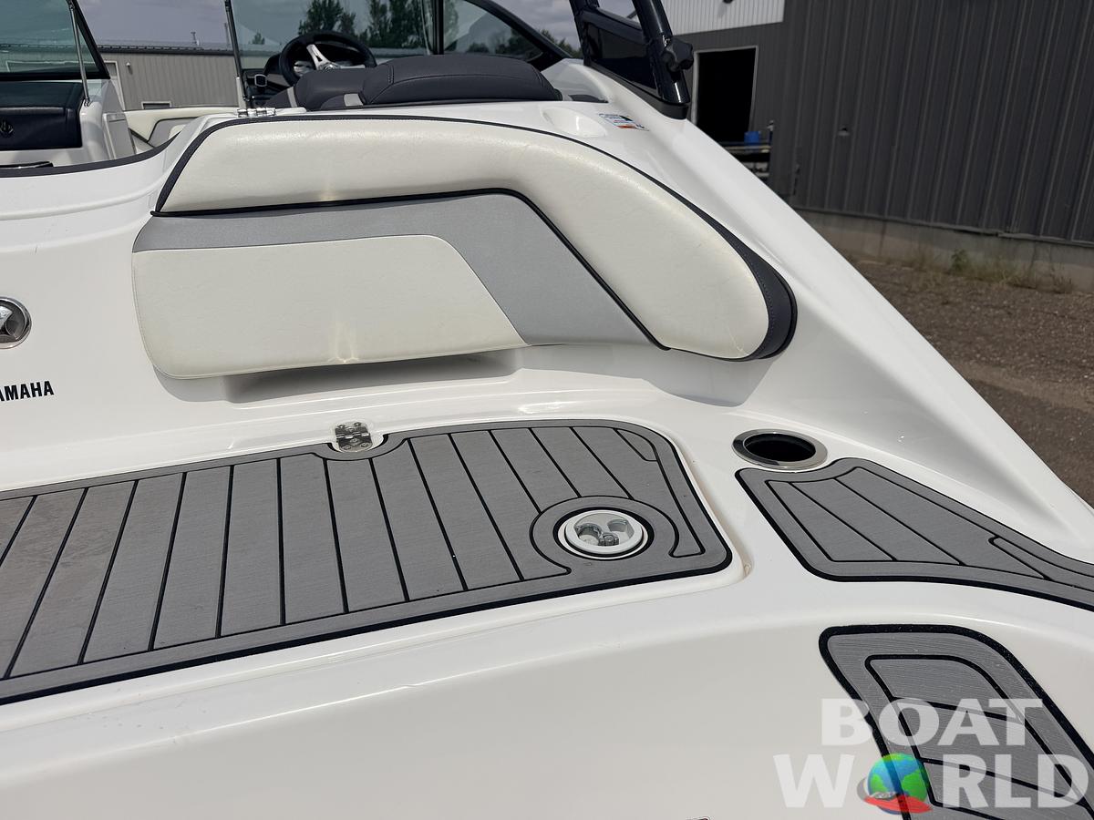 Used 2016 Yamaha AR192 Jet Boat 210HP Supercharged 1.8L & Single Axle Trailer -$29,995