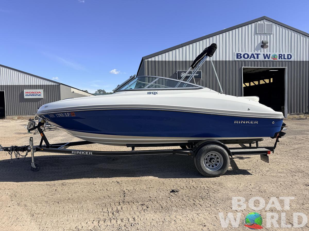 Used 2017 Rinker QX19 Bowrider & 250HP 4.5L V6 Mercruiser -$17,995