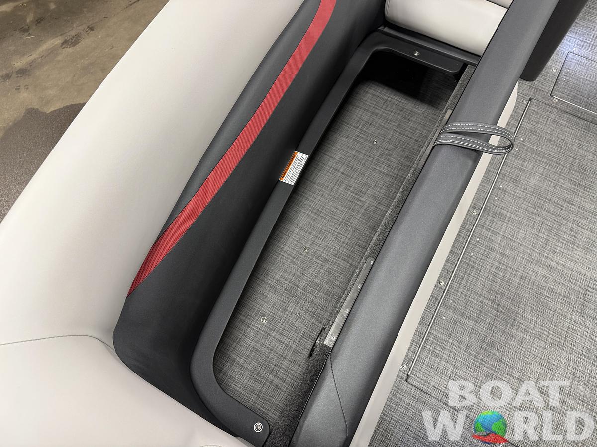 2024 Princecraft Ventura 224 Deckboat 