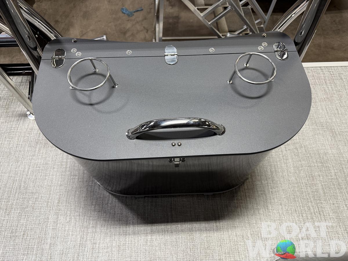 2025 Tahoe Pontoons Cascade 2385 Quad Lounge Tritoon & Honda 4-Stroke EFI