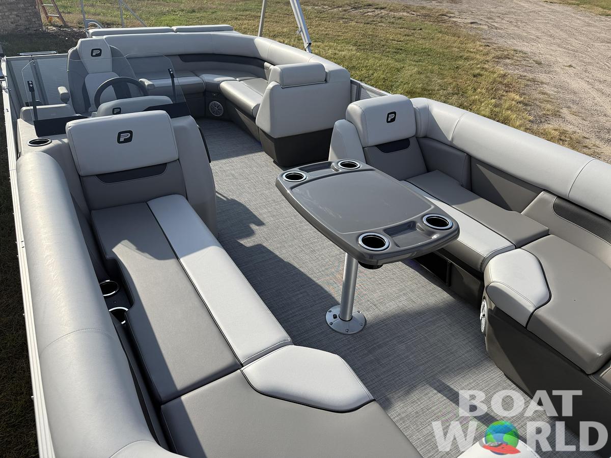 2026 Princecraft Vectra 21 Cruise Lounge Pontoon & Mercury 4-Stroke EFI