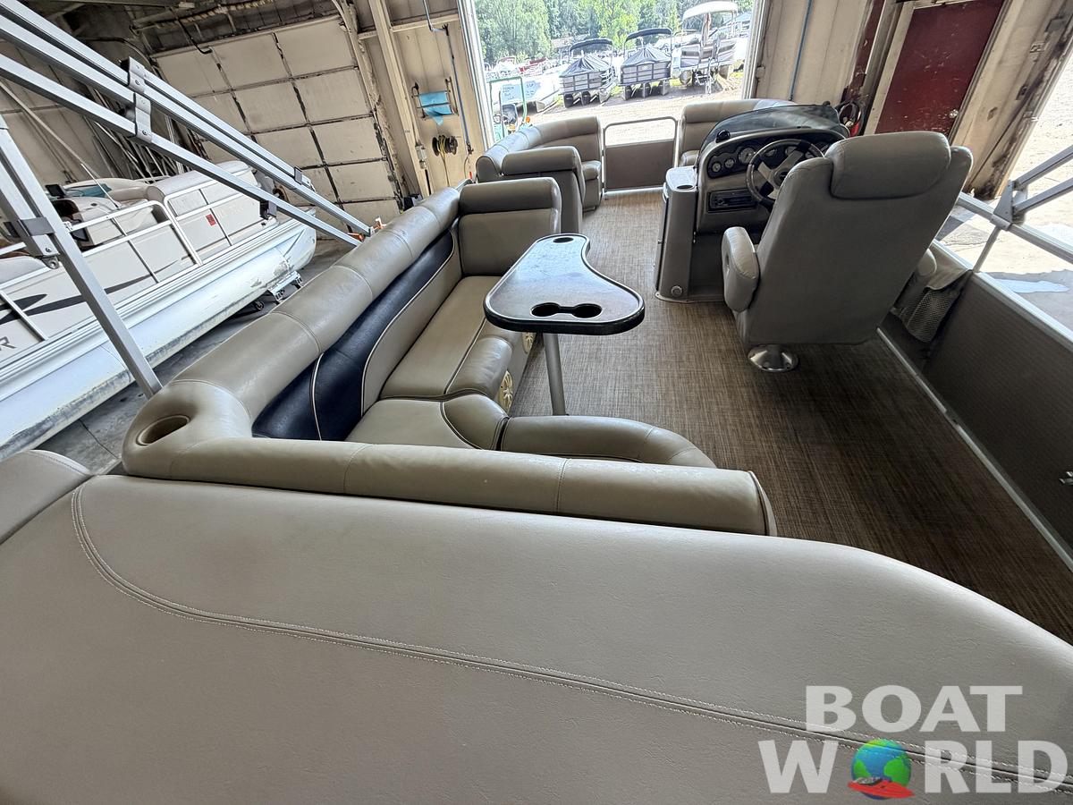 Used 2007 Premier 210 Legend