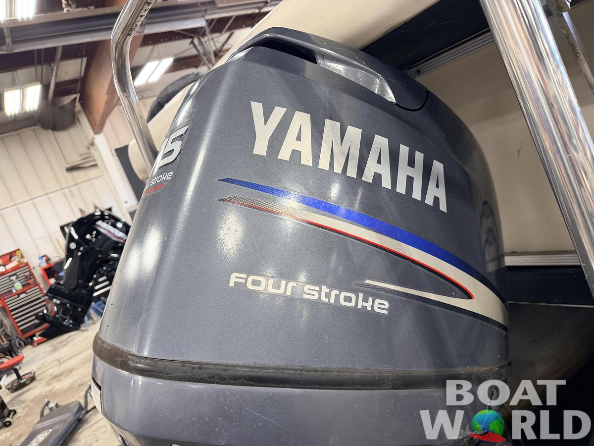 Used 2005 Bennington 2275 RL & 75HP Yamaha 4Stroke - $15,995
