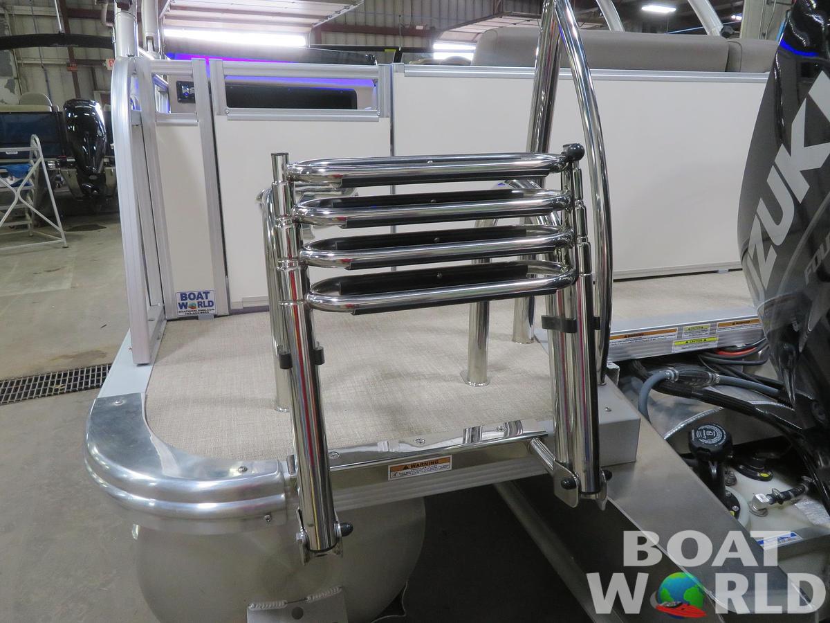 2024 Tahoe Pontoons LTZ 2385 Elite Windshield Tritoon & Suzuki 200HP 4-Stroke EFI