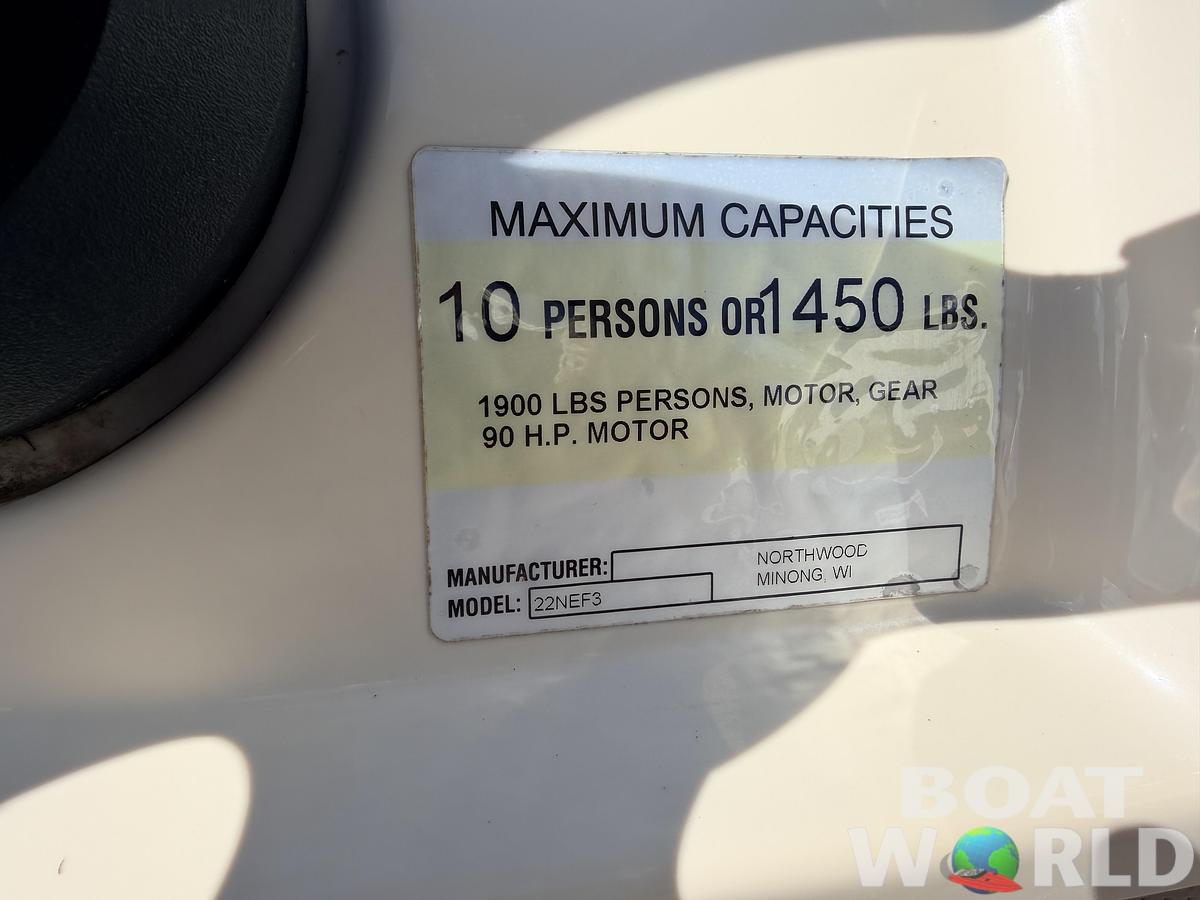 Used 2002 Northwoods 2223 Escapade & 40HP Mercury Bigfoot 4Stroke -$13,995