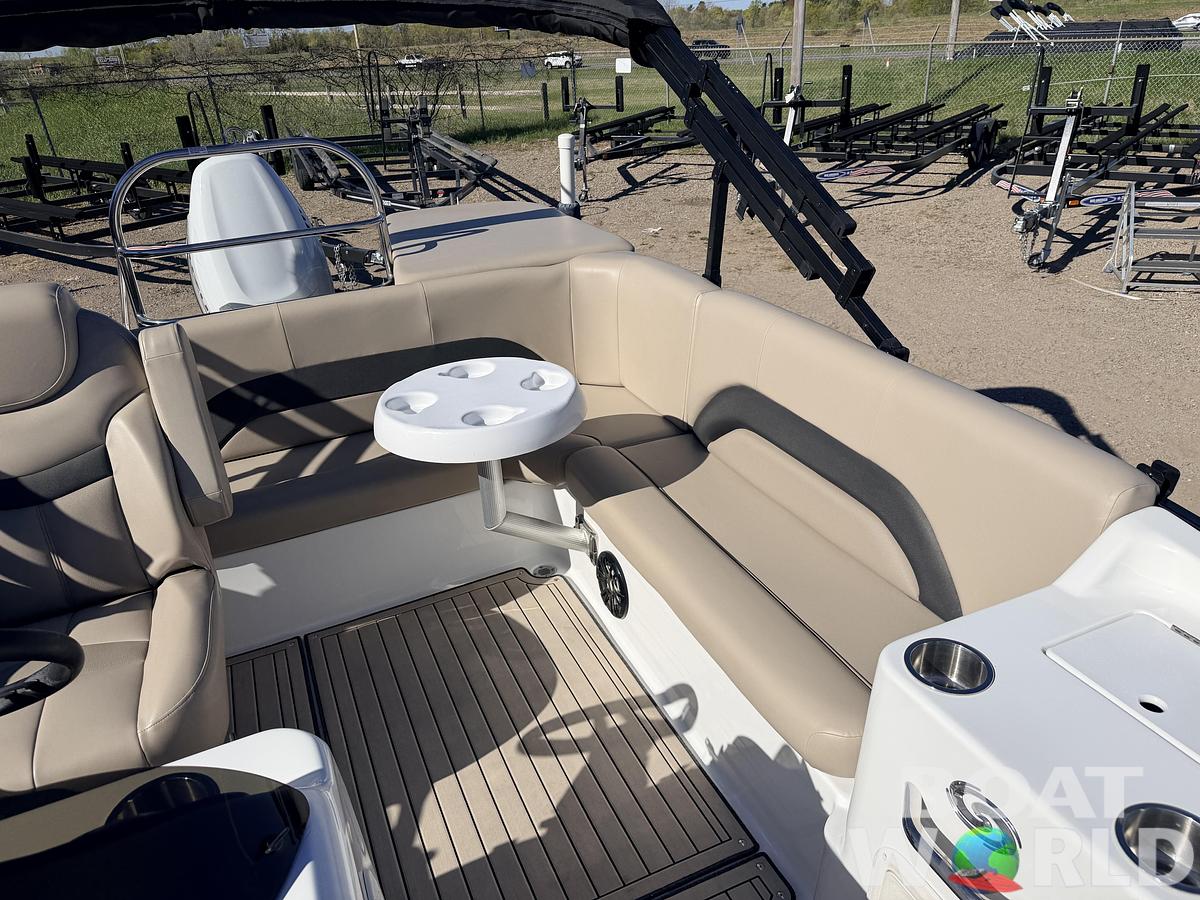Used 2021 Hurricane Fun Deck 198 with 140HP Suzuki & Tandem Axle Trailer -$31,995