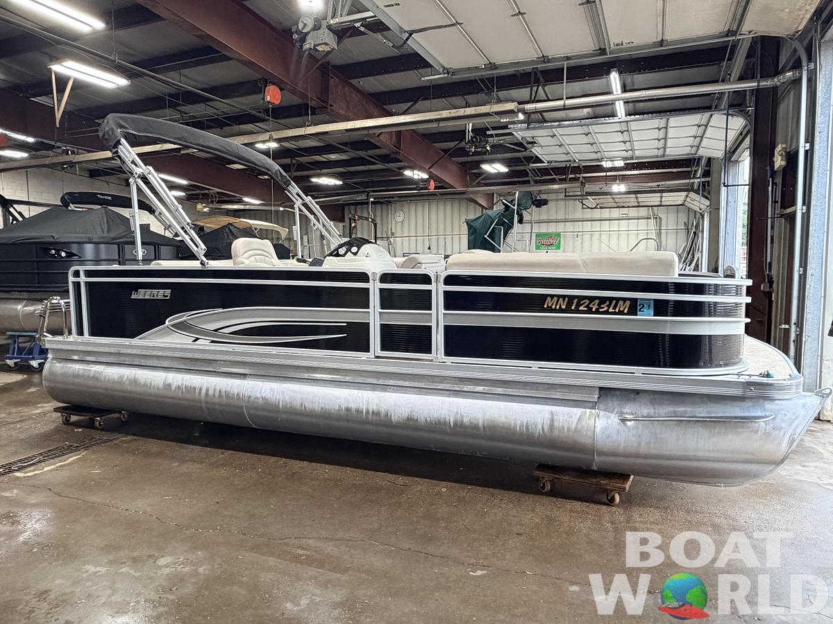Used 2016 Weeres 220 Cadet Cruise & 90HP Evinrude ETec -17,995