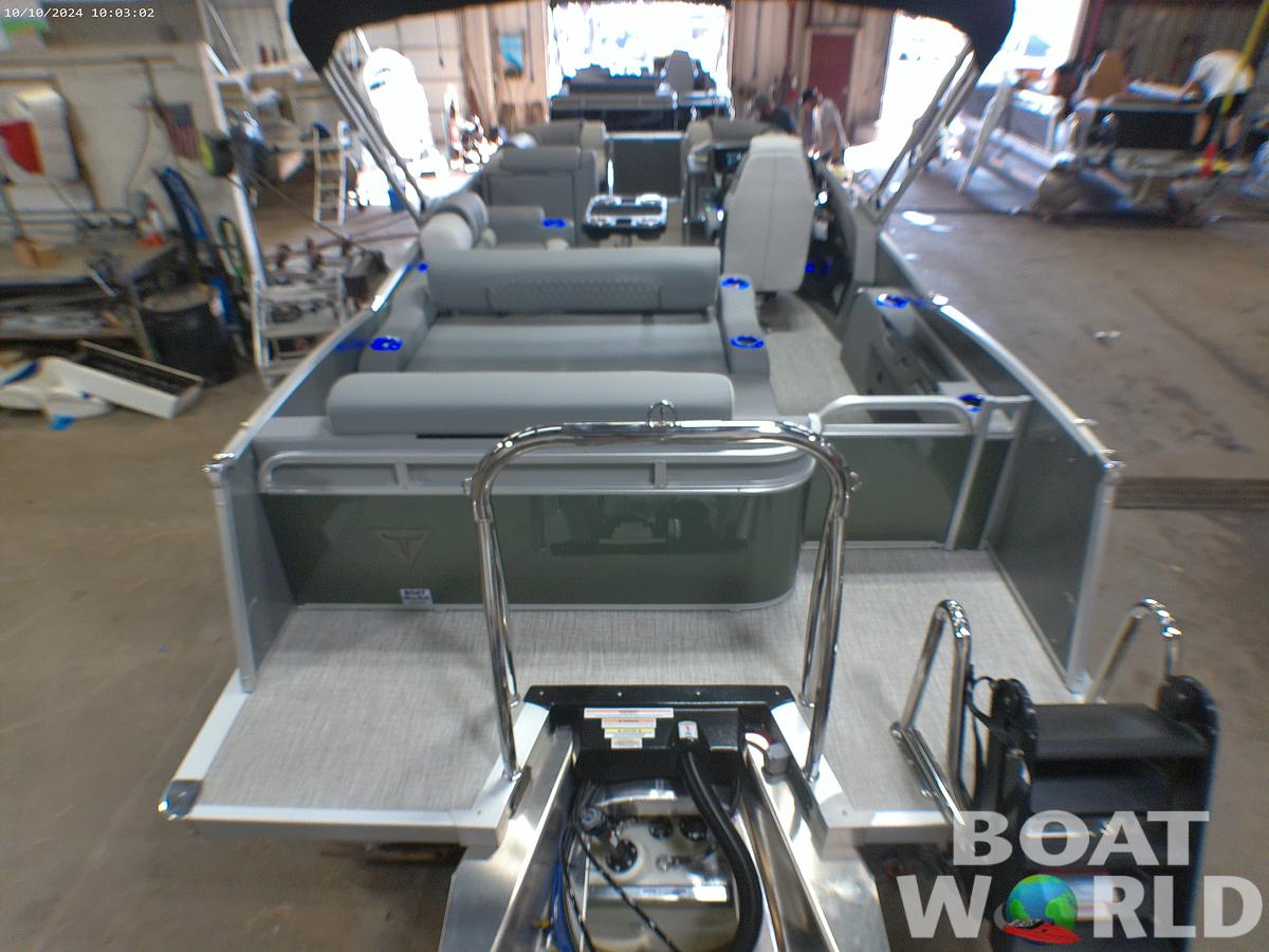 2025 Tahoe Pontoons Cascade 2385 Swingback (VRL) Tritoon & Honda 4-Stroke EFI