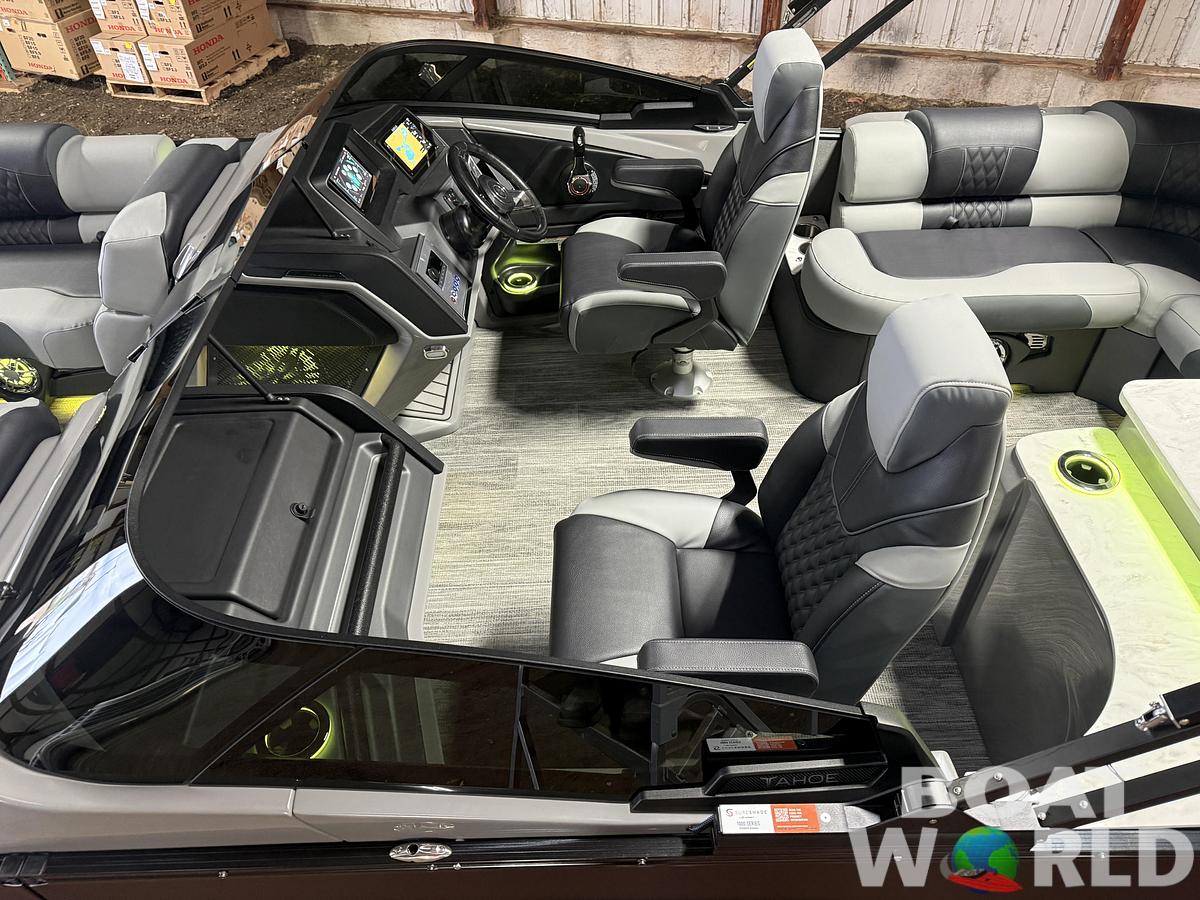 2026 Tahoe Pontoons Cascade 2385 Elite Windshield Tritoon