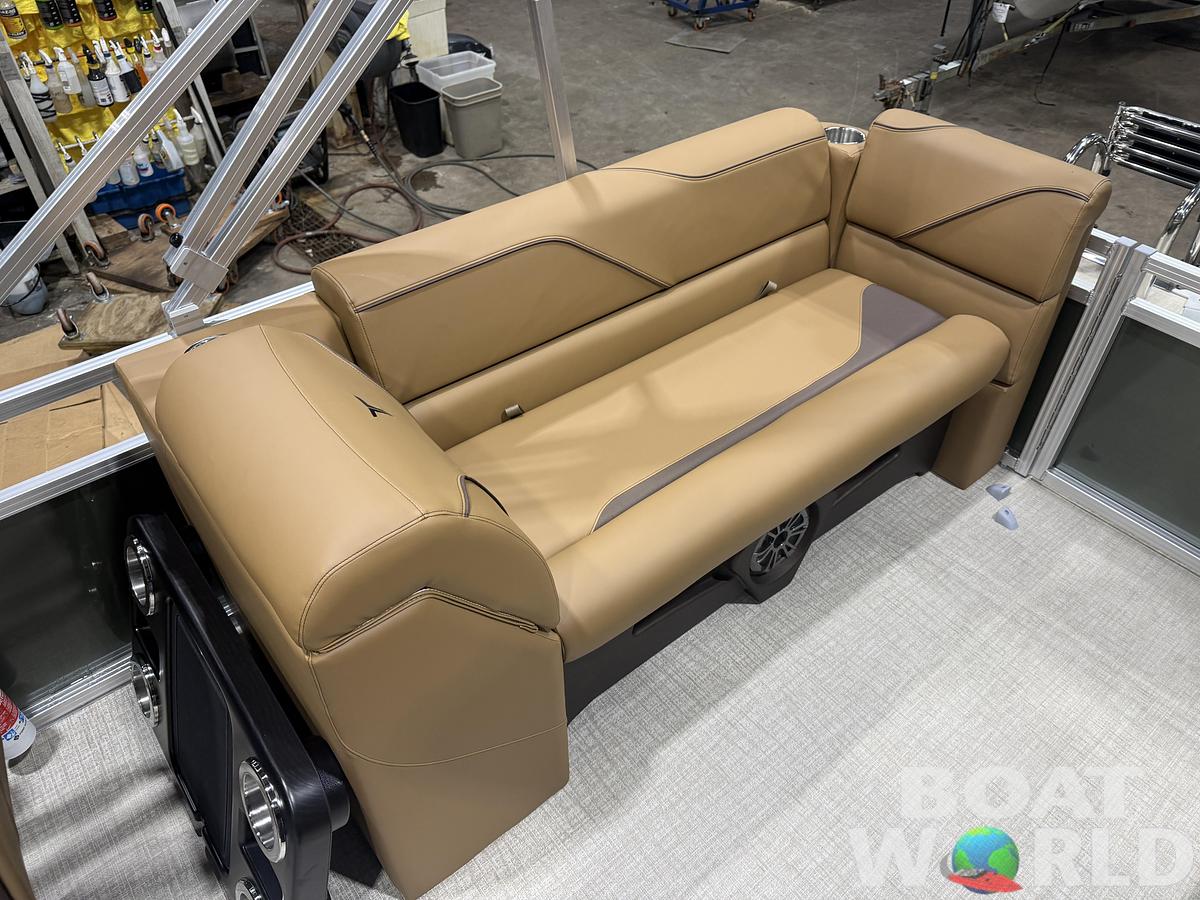 2026 Tahoe Pontoons Sport 2180 Quad Lounge