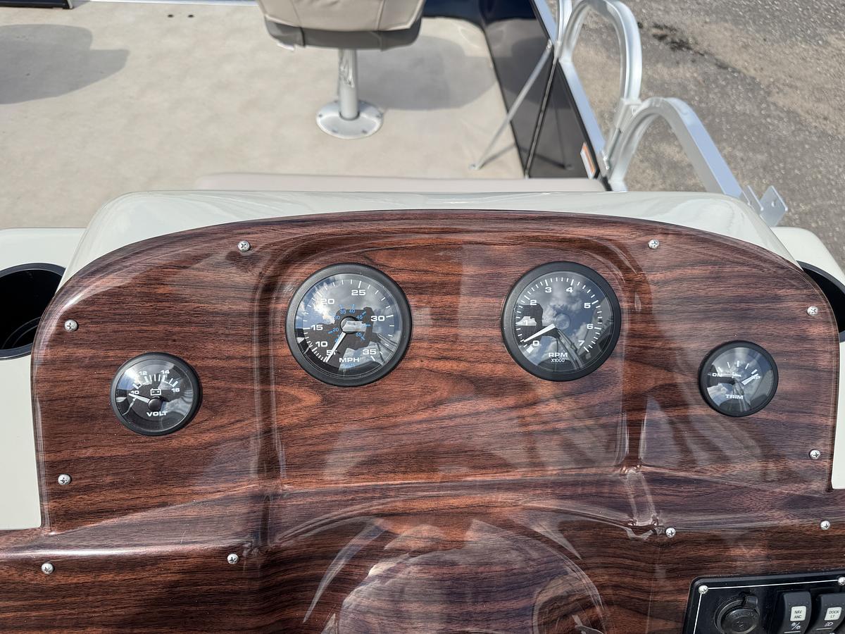 Used 2019 TMC 2000FS