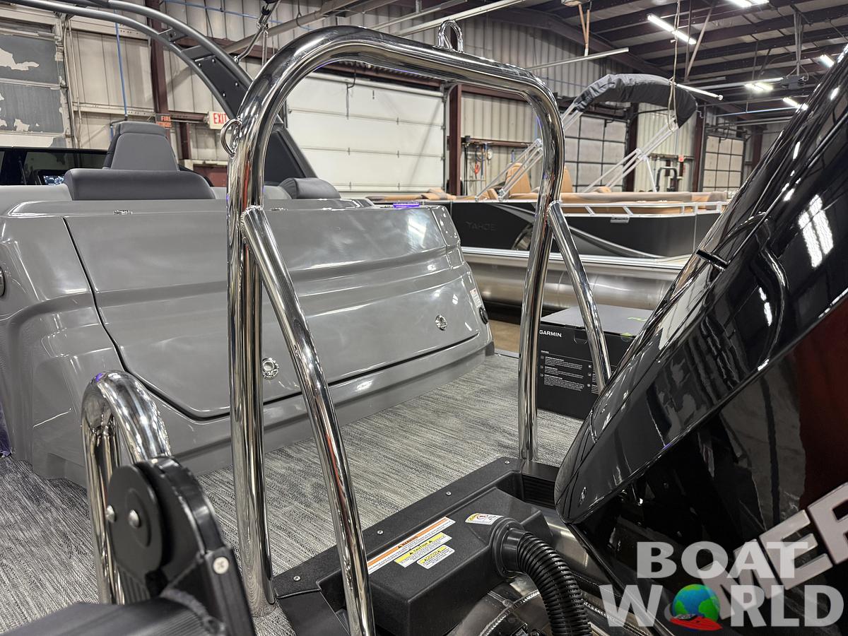 2026 Tahoe Pontoons Grand Tahoe 2585 Elite Windshield Tritoon & Mercury 400HP V10