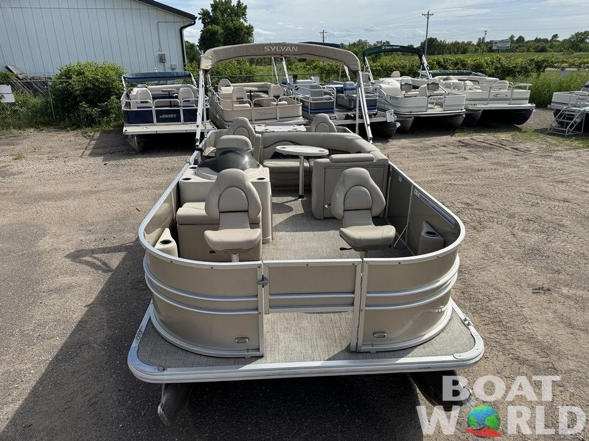 Used 2016 Sylvan 820 4-PT Pontoon
