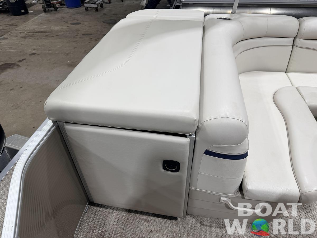 Used 2018 Bennington 20 SLX Pontoon