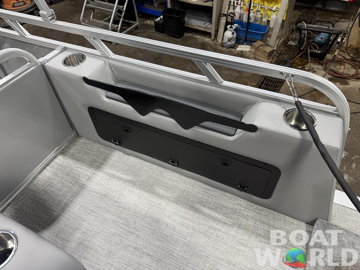 2026 Tahoe Pontoons Sport 2185 Swingback (VRB) 