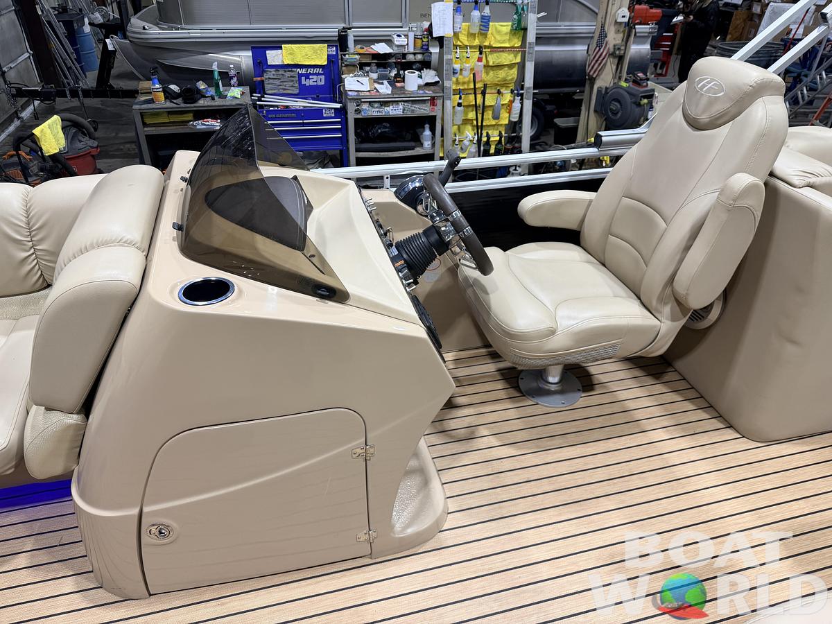 Used 2015 Harris 220 Solstice Pontoon
