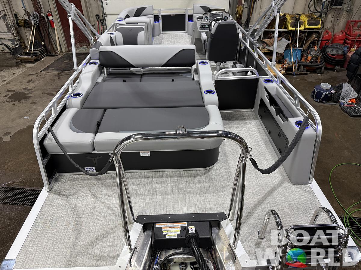 2026 Tahoe Pontoons Sport 2385 Swingback (VRB) Tritoon 