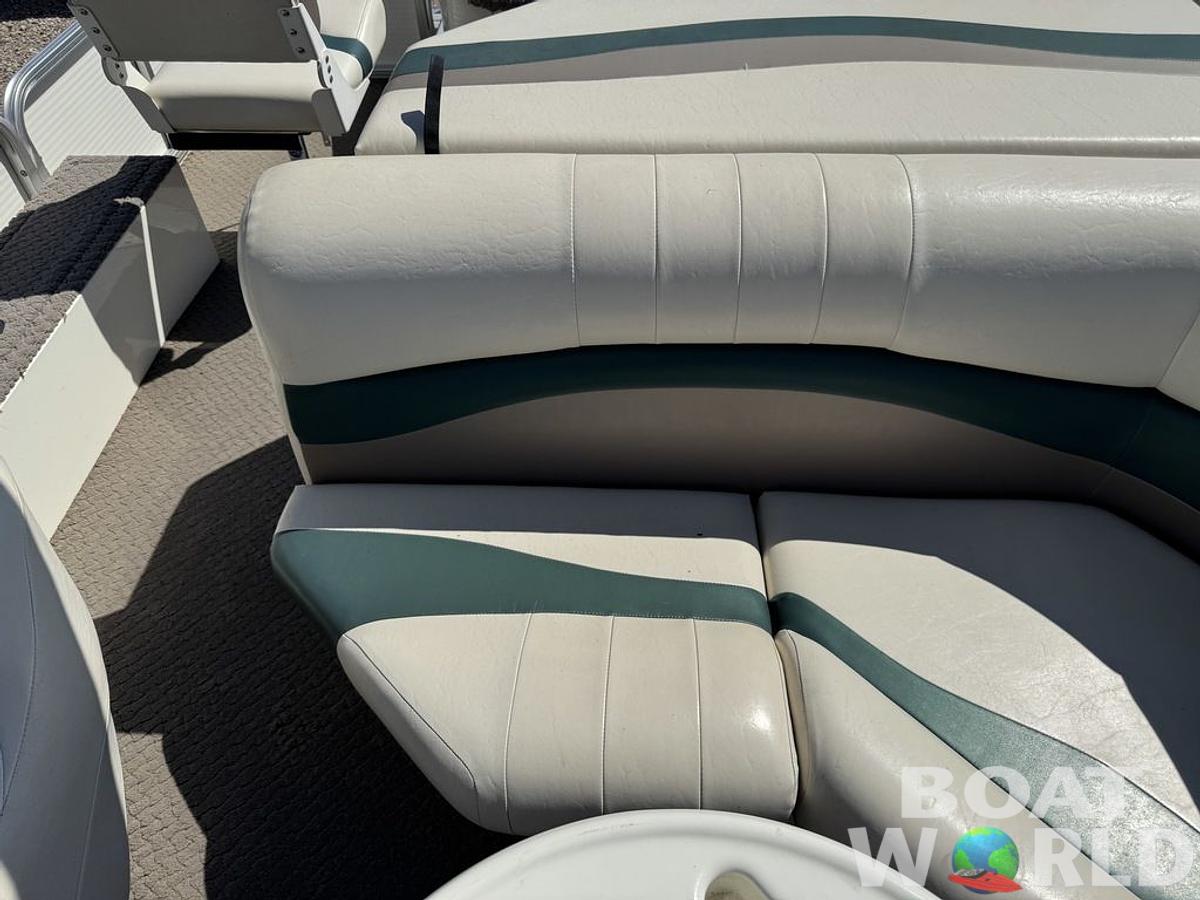 Used 2005 Lowe SunCruiser Trinidad 204