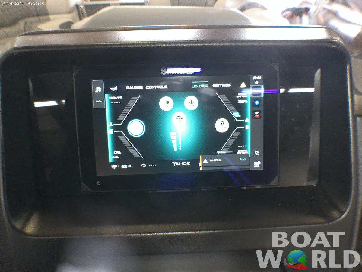 2025 Tahoe Pontoons Cascade 2385 Swingback (VRL) Tritoon & Honda 4-Stroke EFI