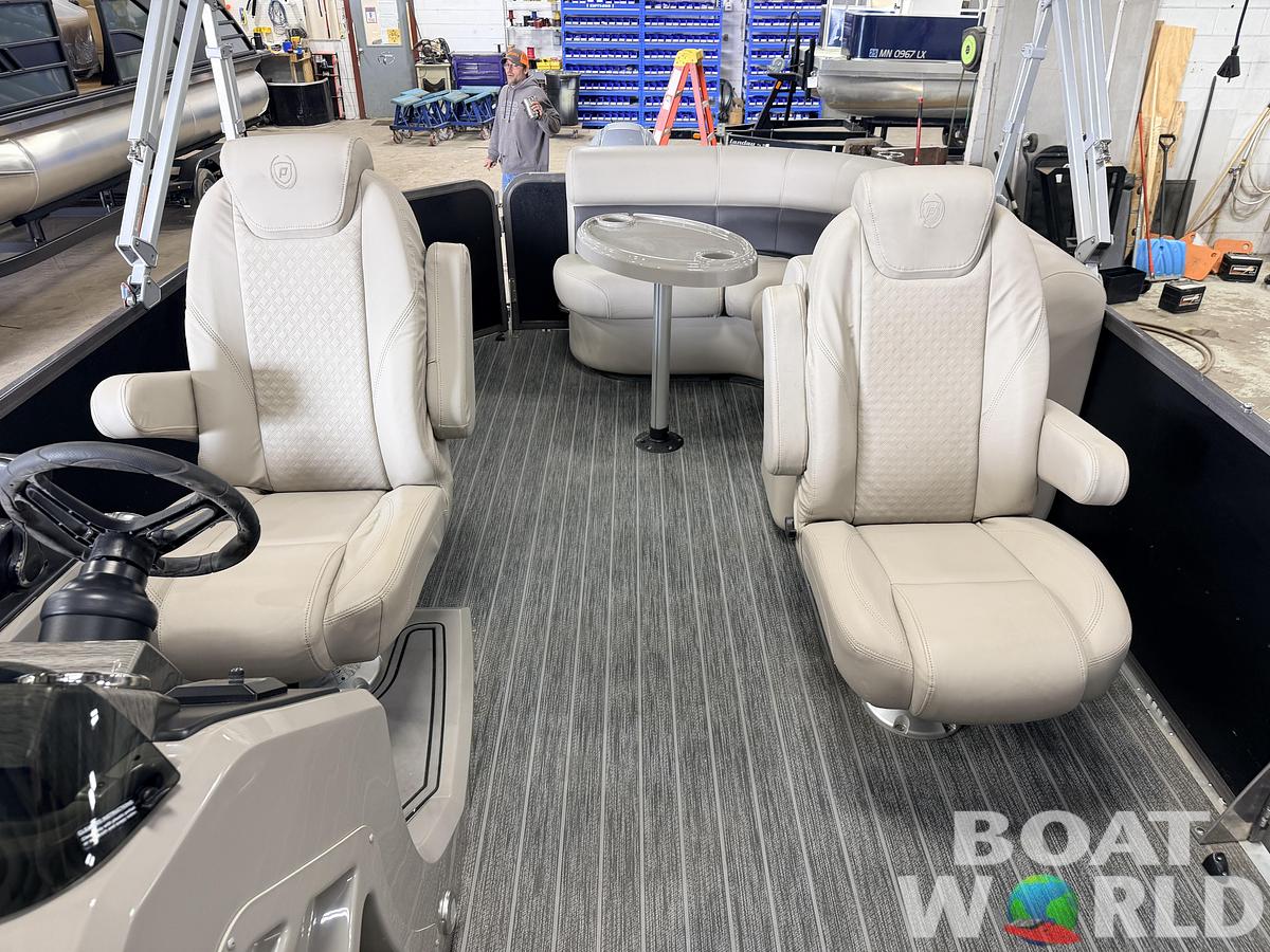 Used 2020 Premier 220 SunSation & 100HP Honda 4Stroke - $29,995