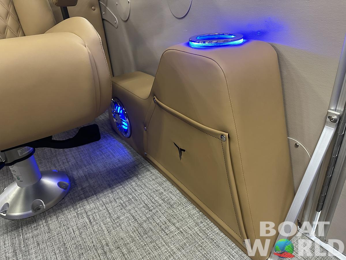 2025 Tahoe Pontoons Cascade 2385 Quad Lounge & Honda 4-Stroke EFI