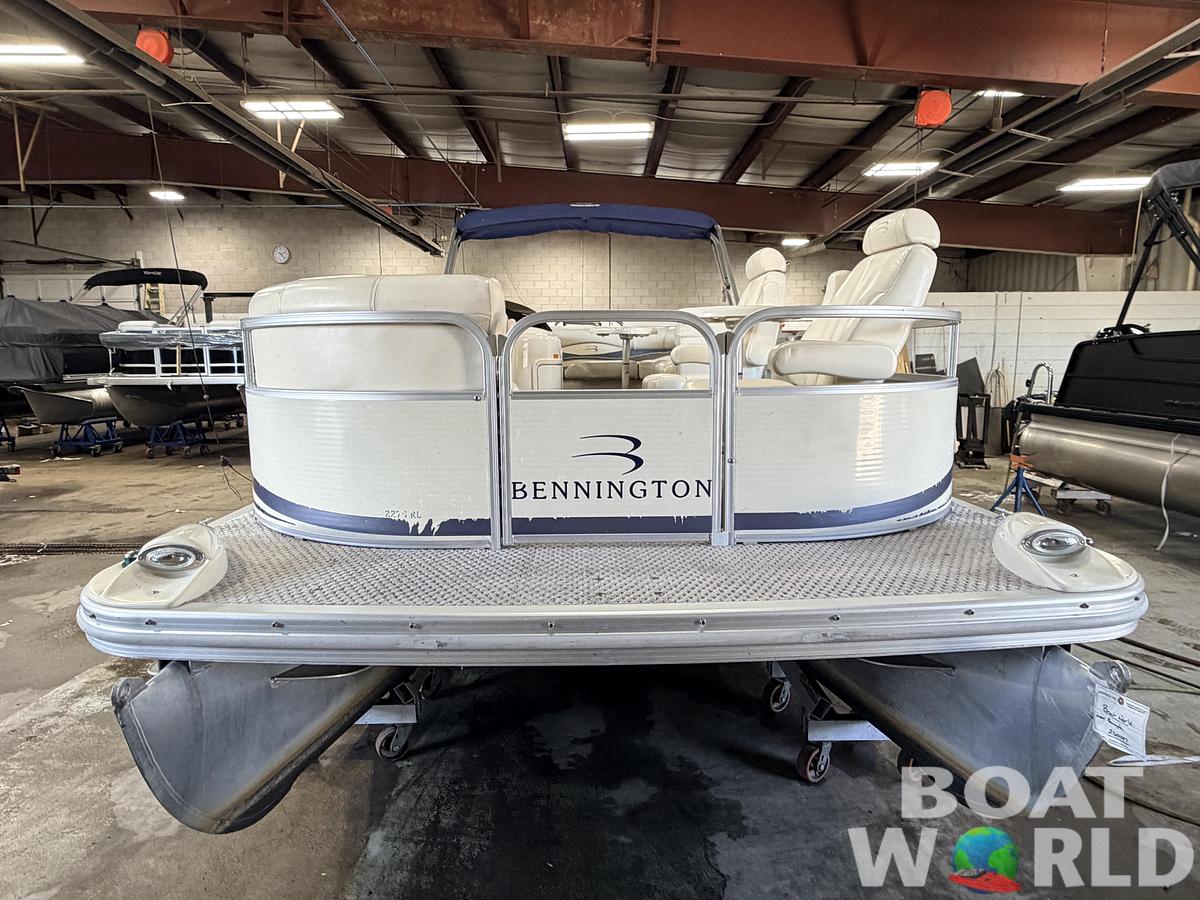 Used 2005 Bennington 2275 RL & 75HP Yamaha 4Stroke - $15,995