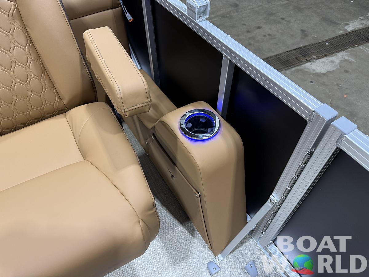 2026 Tahoe Pontoons LTZ 2385 Quad Lounge Shift SS Tritoon 