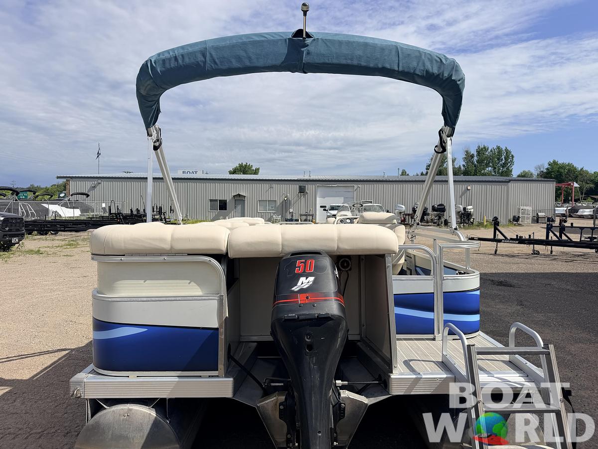 Used 2000 Bennington 2275 LX & 50HP Mercury 4Stroke -$12,995