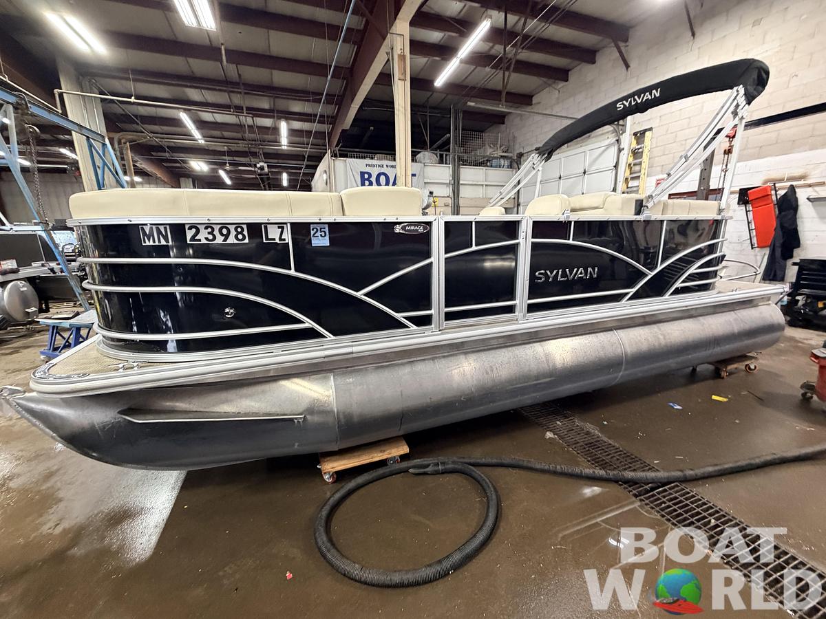 Used 2019 Sylvan MIrage 820 LZ Quad Lounge & 90HP Yamaha -$27,995