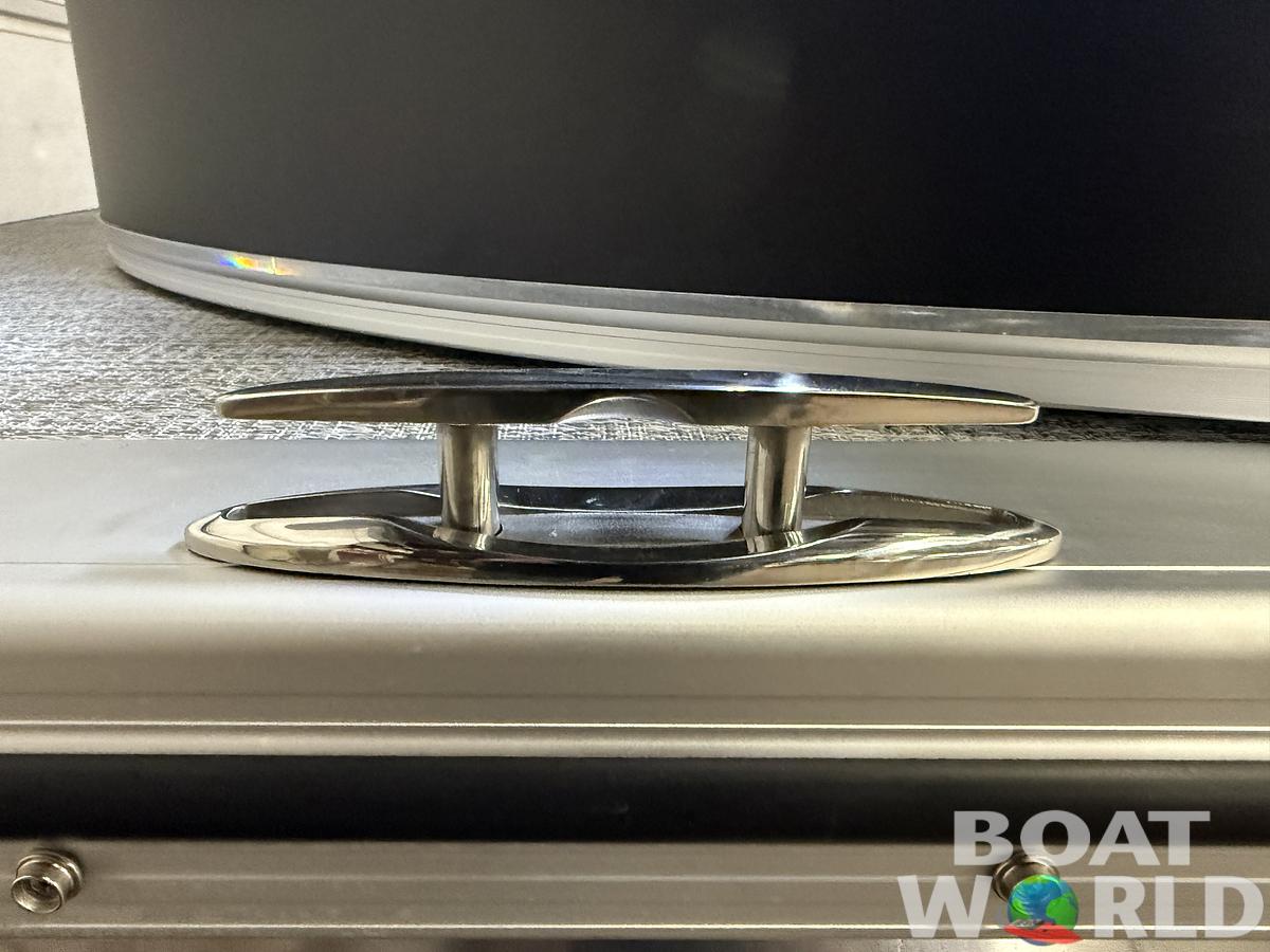 2025 Tahoe Pontoons Cascade 2385 Quad Lounge & Honda 4-Stroke EFI