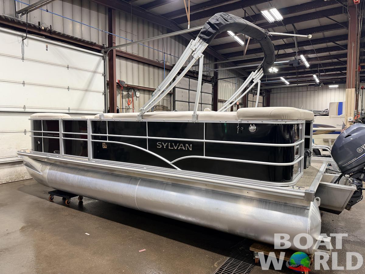 Used 2015 Sylvan Mirage 820 Cruise Special Edition Pontoon