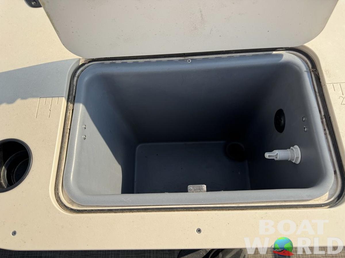 Used 2016 SunCatcher V322 RF Tritoon Pontoon